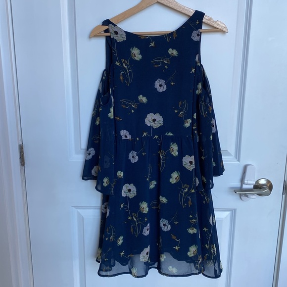 BB Dakota Dress 💙 - Picture 5 of 5